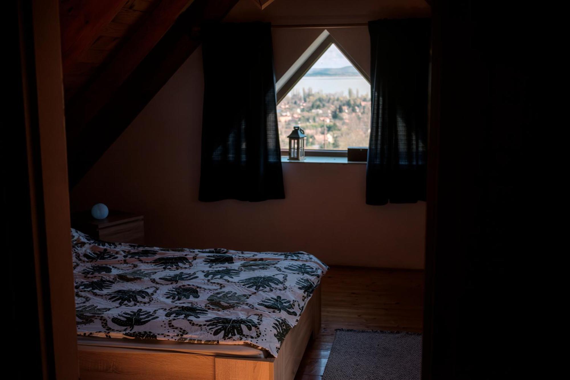 Вілла Abrahamhegyi Panorama Hideout Екстер'єр фото